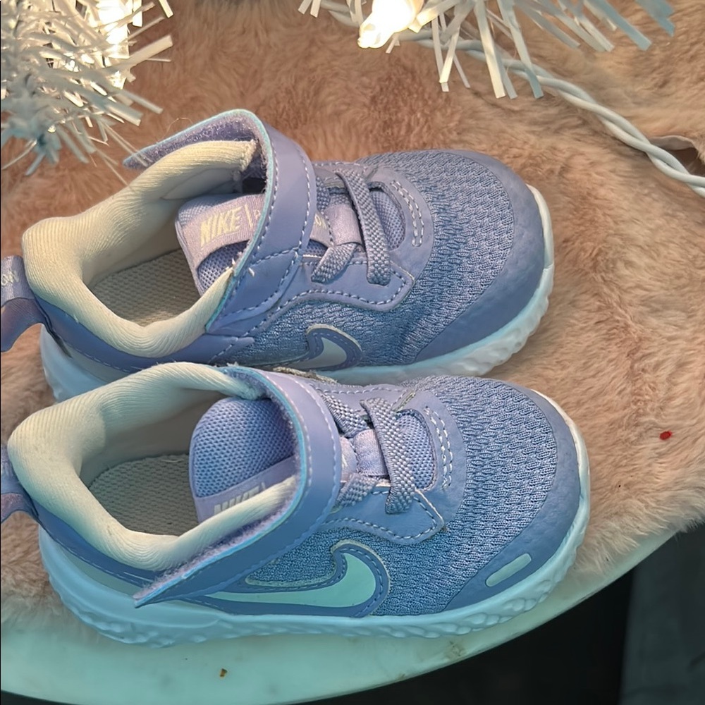 Nike light purple/blue (periwinkle)Breathable Sneakers with Velcro Closure